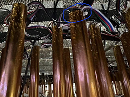 管鋼強彩色不銹鋼管：點亮遼寧阜新酒店宴會廳的藝術之光